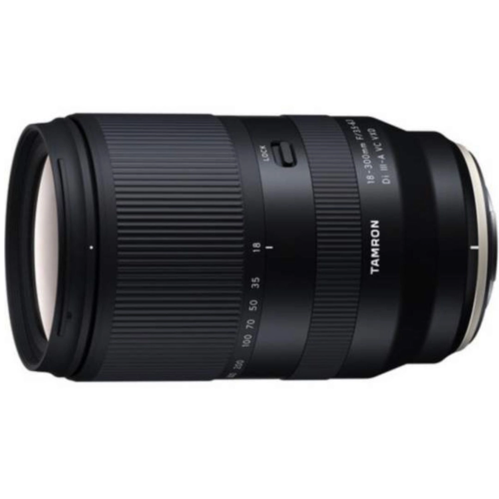 Tamron 18-300 mm f/3.5-6.3 DIIII-A VC VXD Sony E