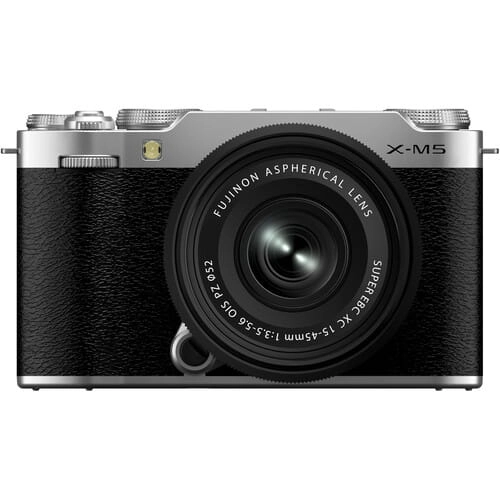 FujiFilm X-M5 + XC 15-45 srebrny plus 20 rat 0%