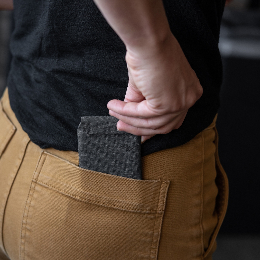 Peak Design Etui portfel Mobile wallet stand - grafitowy