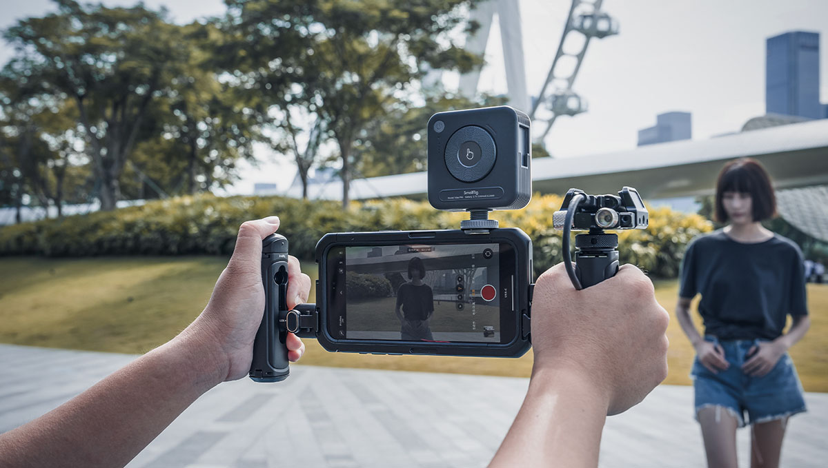 Smallrig Zestaw do vlogowania Mobile Video Kit Dual Handheld dla iPhone 15 Pro B
