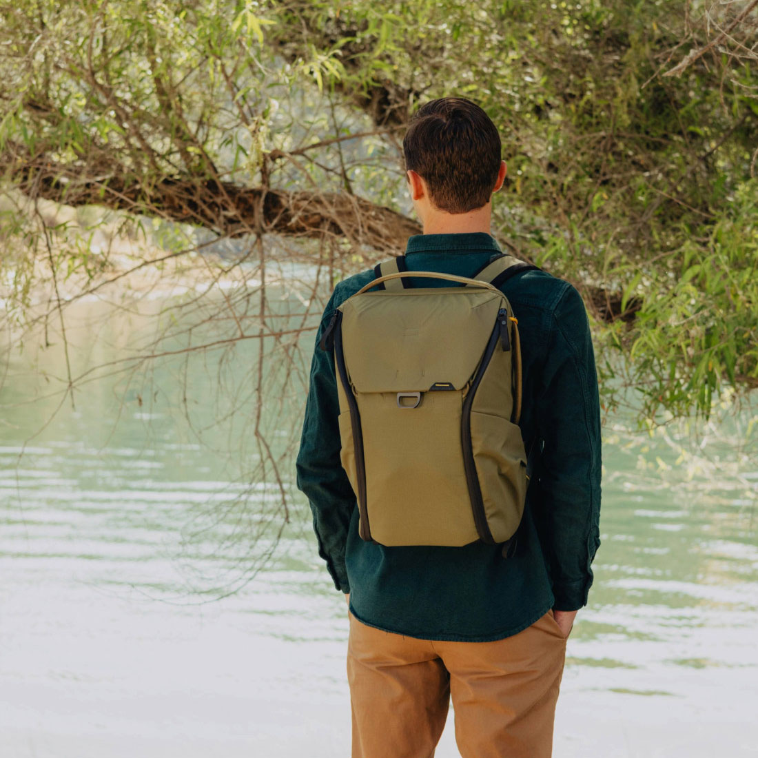 Plecak Peak Design Everyday Backpack 20L oliwkowy