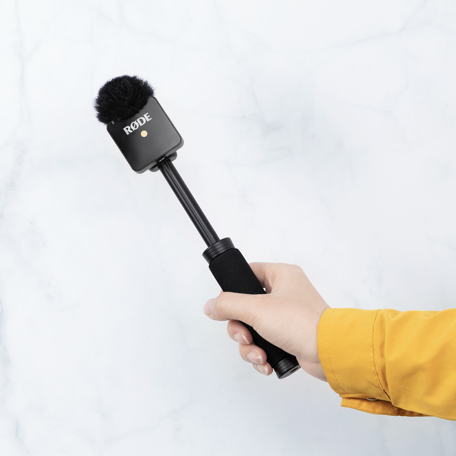 Rode Uchwyt ręczny Mic Handle do mikrofonów Wireless GO [3182]