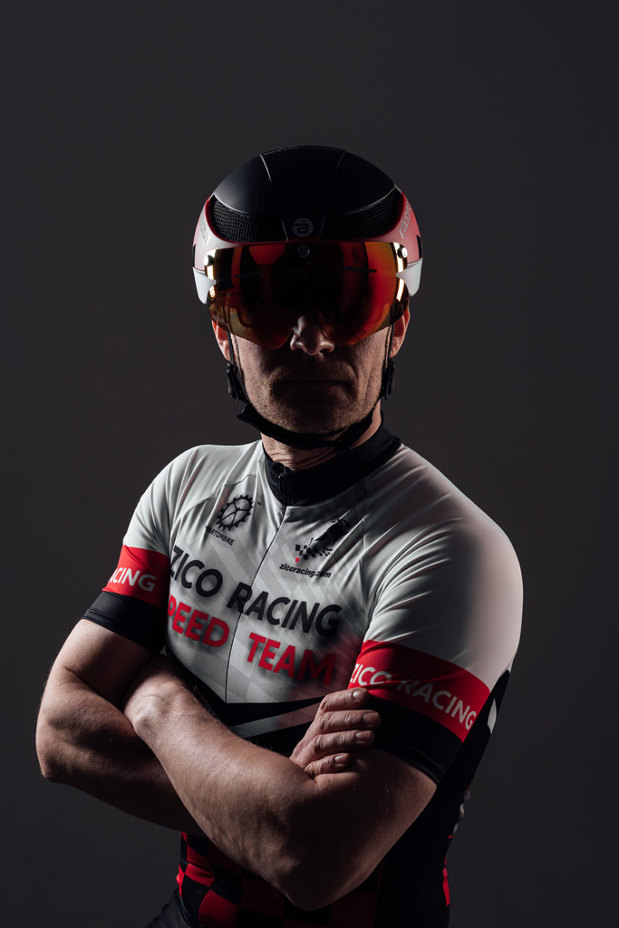 Jakub Gąsiorowski Fotografia z błyskiem od podstaw - BIEL. Studio