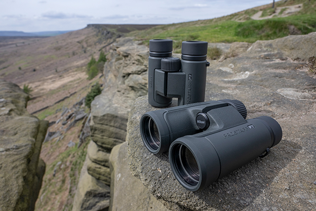 Lornetka Nikon PROSTAFF P7 8x30