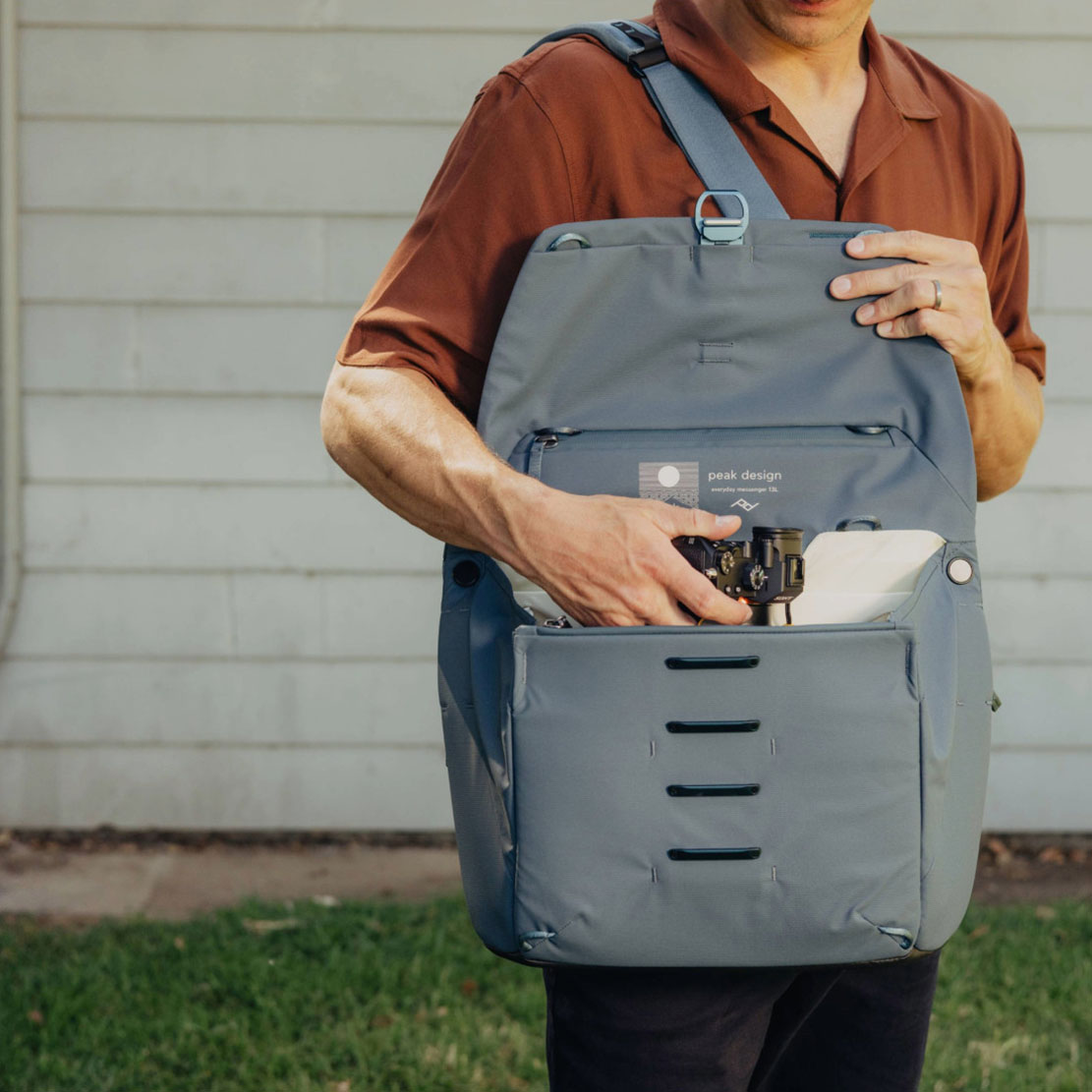 Peak Design Torba Everyday Messenger 13L niebieski
