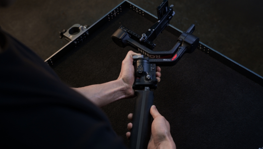 Gimbal DJI RS 4 Pro (Ronin-S4 Pro)