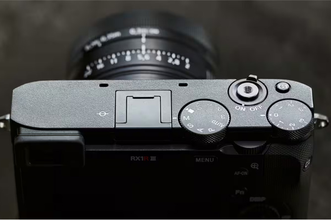 Sony DSC-RX1R III (DSC-RX1RM3)