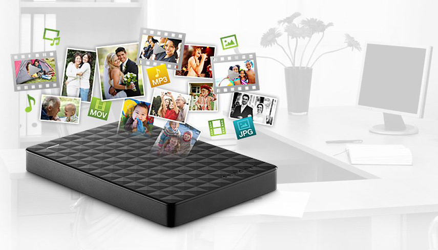 VERTO DEF Dysk zewnętrzny Expansion Portable HDD 4TB czarny