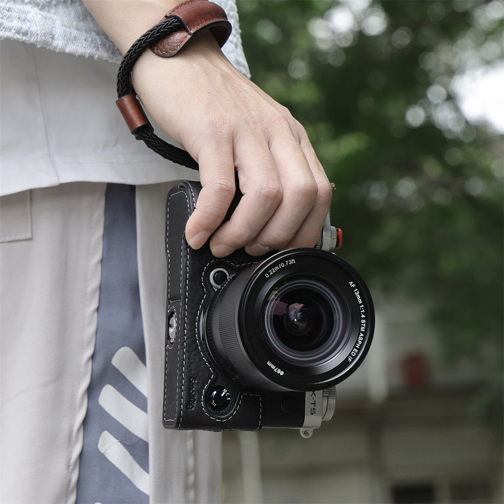 Smallrig Zestaw skórzanego pół-etui do Canon EOS R50 V, czarny [5433]